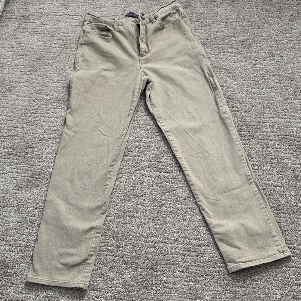 Gloria Vanderbilt Women's Straight Leg Jeans - Tan